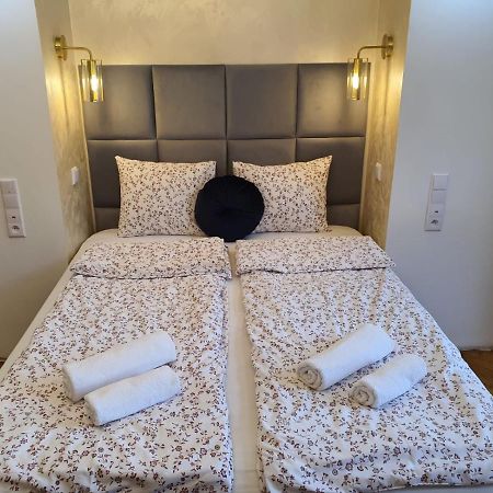 Ok Apartments Old Town Красков Екстериор снимка
