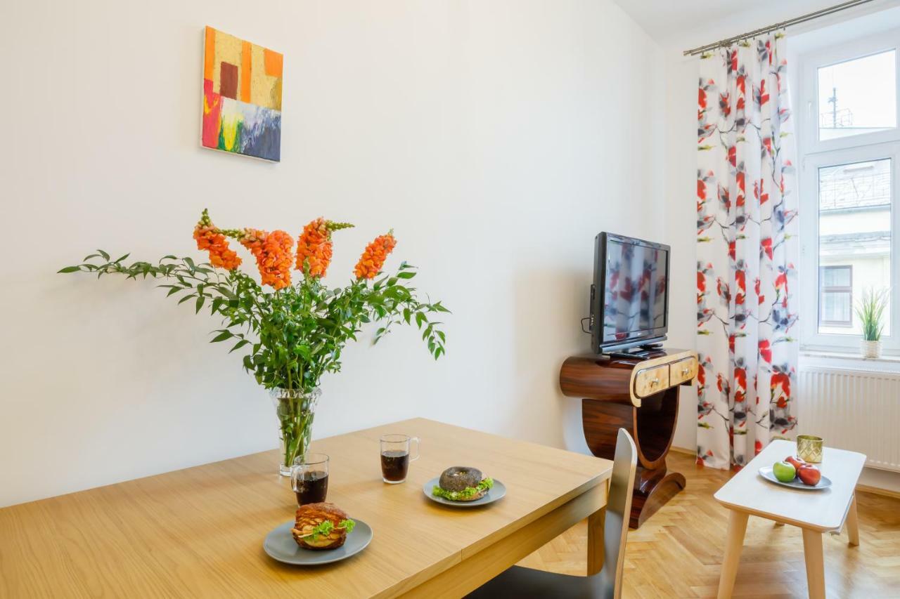 Ok Apartments Old Town Красков Екстериор снимка
