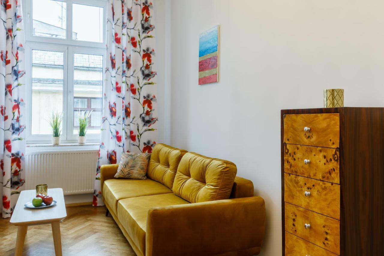 Ok Apartments Old Town Красков Екстериор снимка