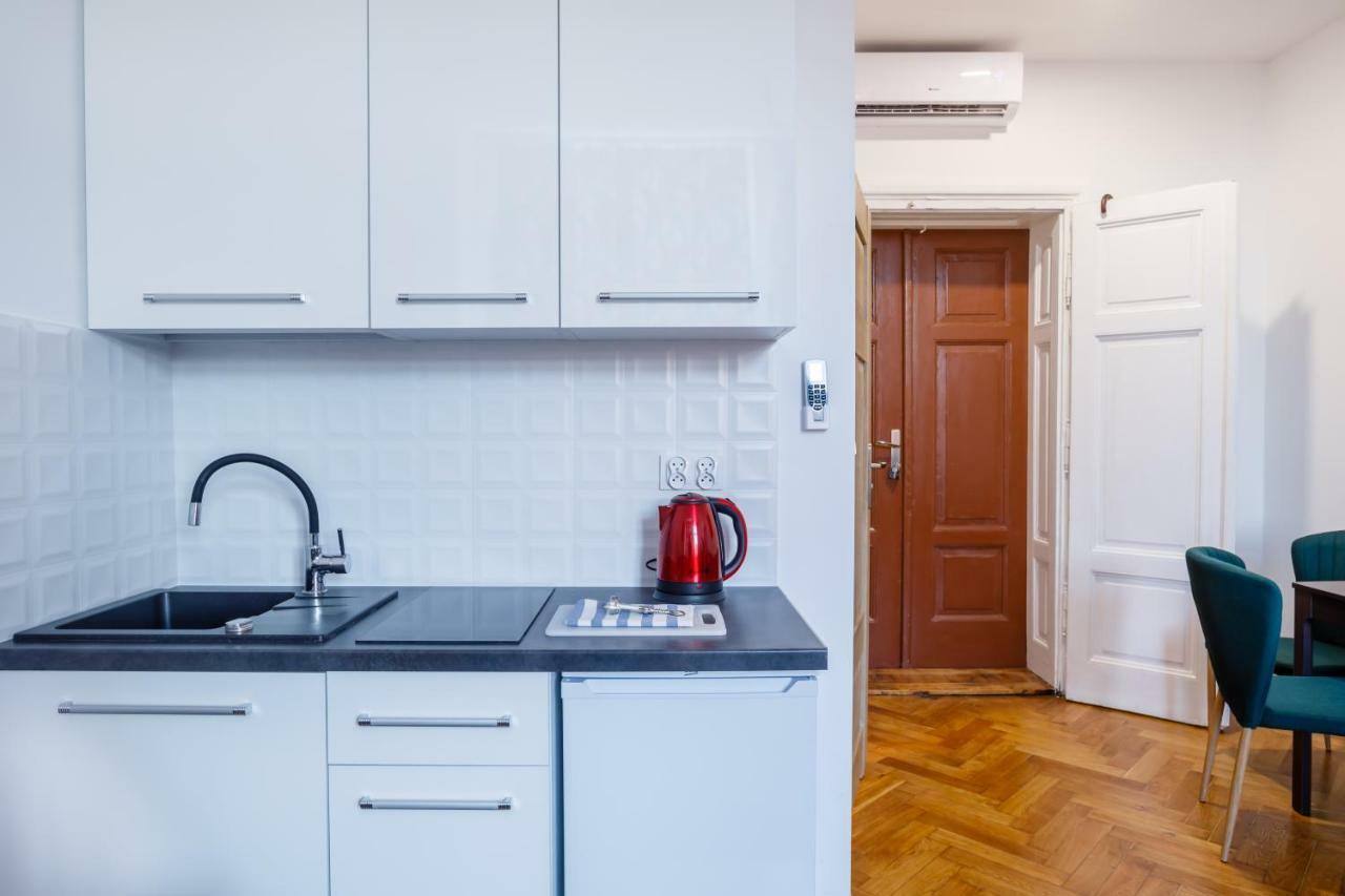 Ok Apartments Old Town Красков Екстериор снимка
